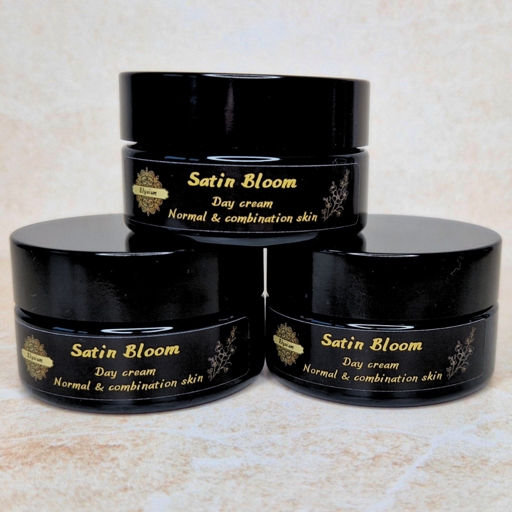 Satin Bloom – särava ja tasakaalustatud naha saladus